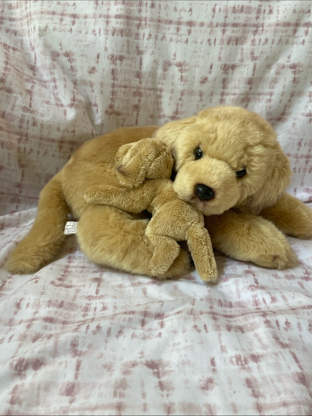 Demdaco Labrador Retriever Plush Momma Dog & Baby Puppy Plush Stuffed Animal EUC